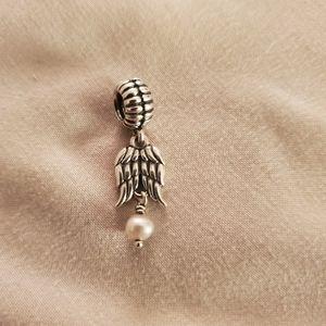 Angel wings charm